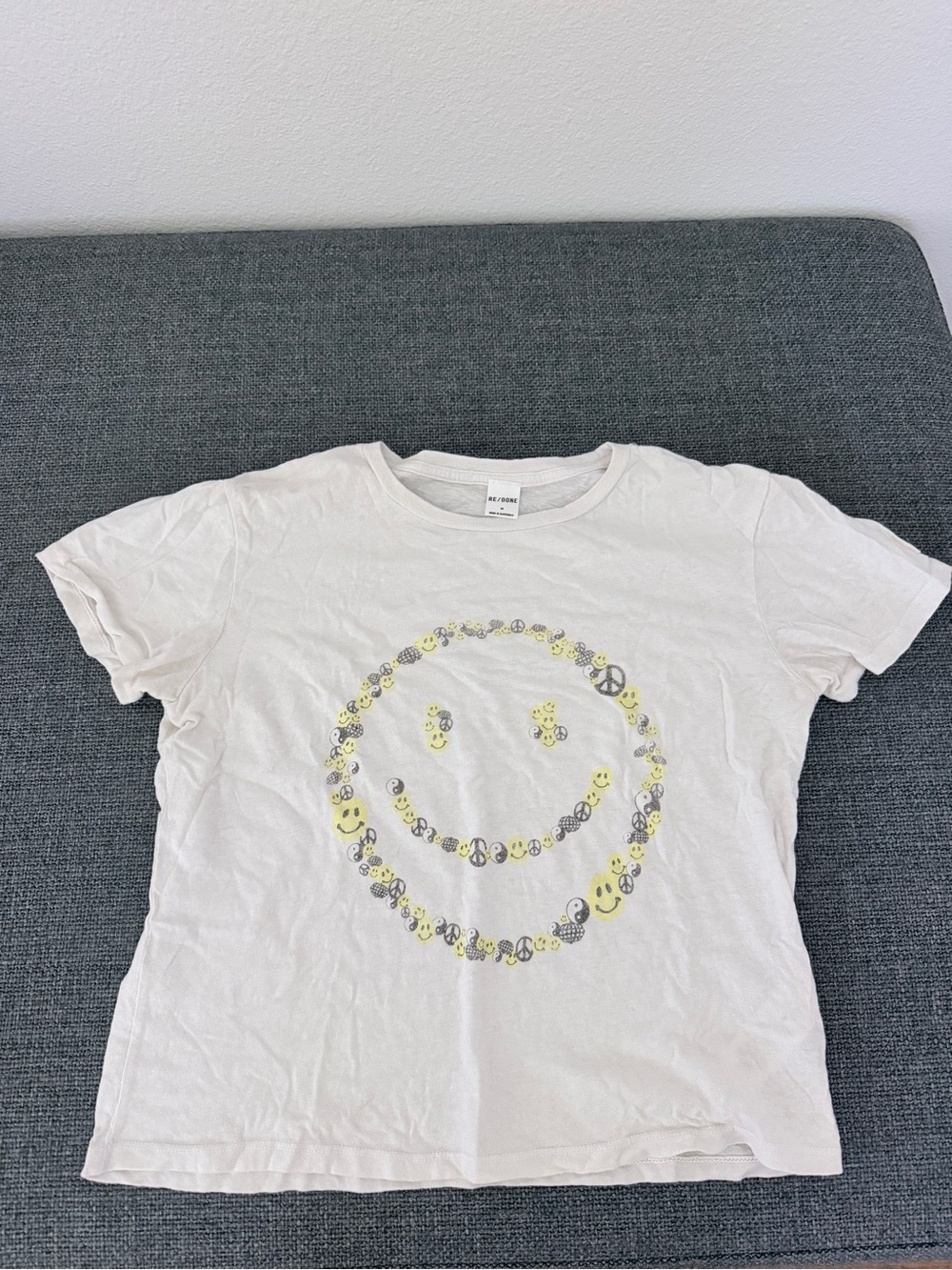 Re/Done 70s smiley vintage tee medium